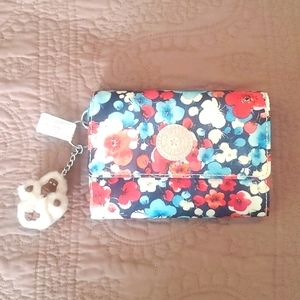Kipling trifold wallet